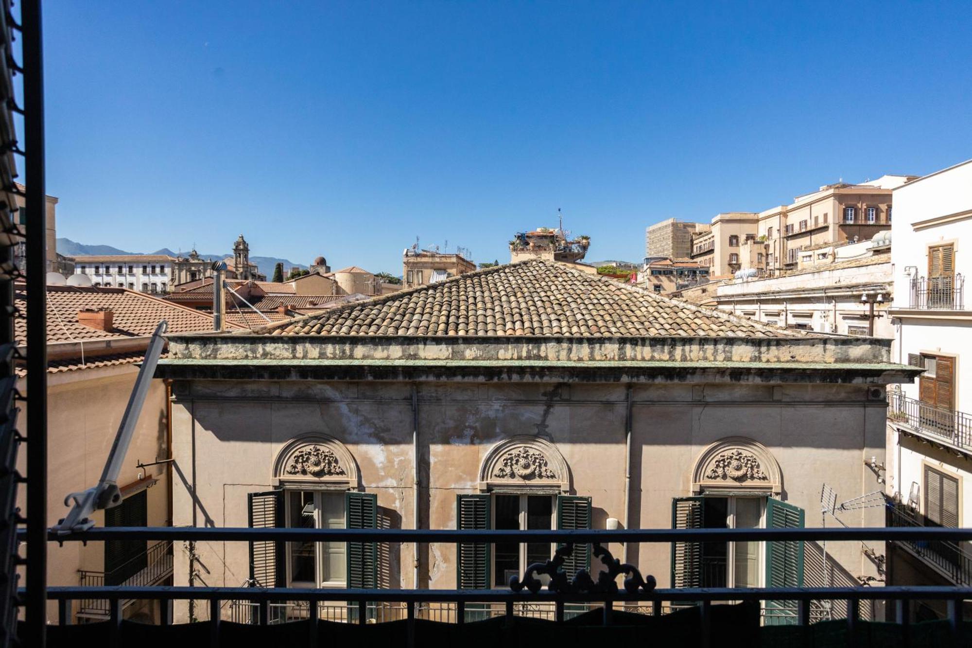 Apartment Hola Cathedral House Cadorna Palermo