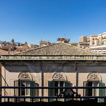Hola Cathedral House Cadorna Apartamento Palermo Exterior foto